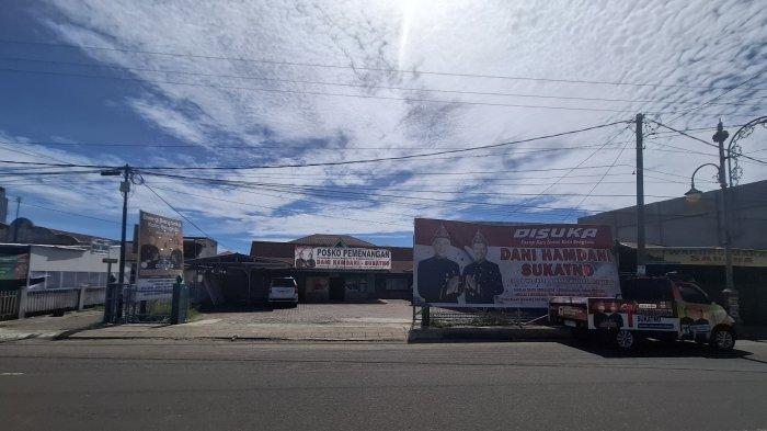 Berdasarkan pantauan reporter TribunBengkulu.com terdapat 6 orang  yang berada di posko Skip Jalan Flamboyan Kecamatan Ratu agung sekitar Pukul 13.40 WIB.