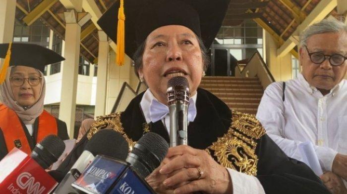 Sejumlah kampus di tanah air mengeluarkan pernyataan sikap dan petisi dalam gelombang Kampus Bergerak.