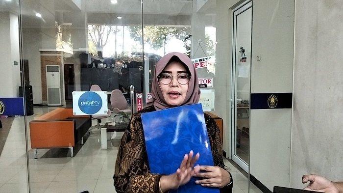 Sosok Utami Setyowati, Manager Humas Undip yang Ngotot Bantah Adanya ...