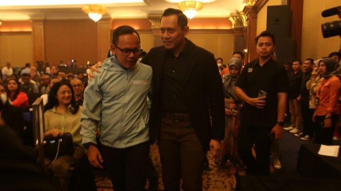Wali Kota Bogor Bima Arya dan AHY di acara Refleksi 10 Tahun menjabat wali kota di Puri Begawan, Rabu (20/12/2023).