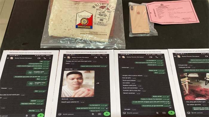 Bukti chatan Rezky Fauzan usai membunuh tantenya sendiri di Kedungwaringin, Kecamatan Tanah Sareal, Kota Bogor, Senin (7/4/2025).