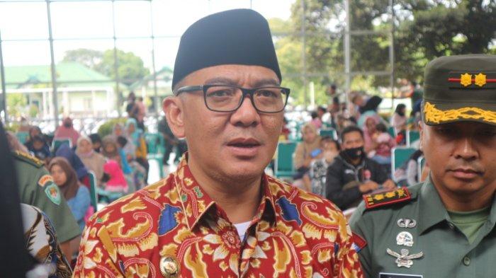 Bupati Bogor Iwan Setiawan minta masyarakat tingkatkan kewaspadaan menghadapi cuaca ekstrem, Kamis (13/4/2023). (Muamarrudin Irfani)