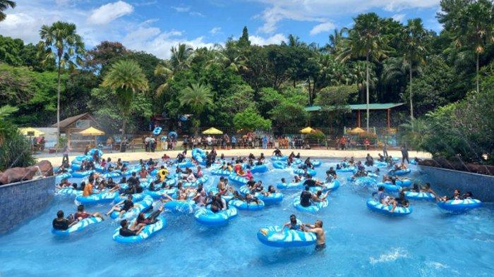 Kabar gembira bagi anda yang memiliki kartu BPJS Kesehatan dan ingin berlibur ke The Jungle Waterpark Bogor.