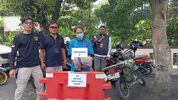 Otak Pembunuhan di Bukit Pelangi Devara saat Polda Jabar Gelar Rekontruksi di Kecamatan Babakan Madang, Kabupaten Bogor, Kamis (7/3/2024).