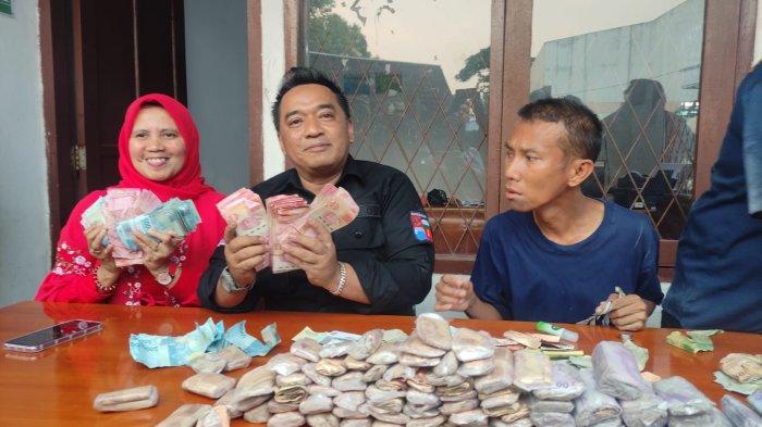 Pengemis punya uang hampir 50 juta dievakuasi Dinsos Kota Bogor, Kamis (31/8/2023).