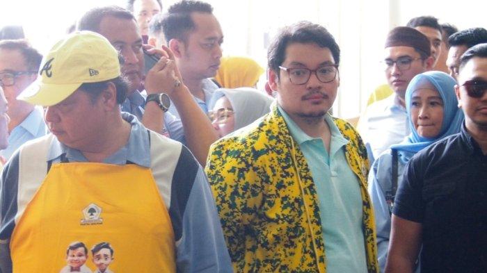 Caleg DPR RI Dapil Jawa Barat V dari Partai Golkar, Ravindra Airlangga fokus majukan UMKM di Kabupaten Bogor, Sabtu (6/1/2024). (Muamarrudin Irfani)