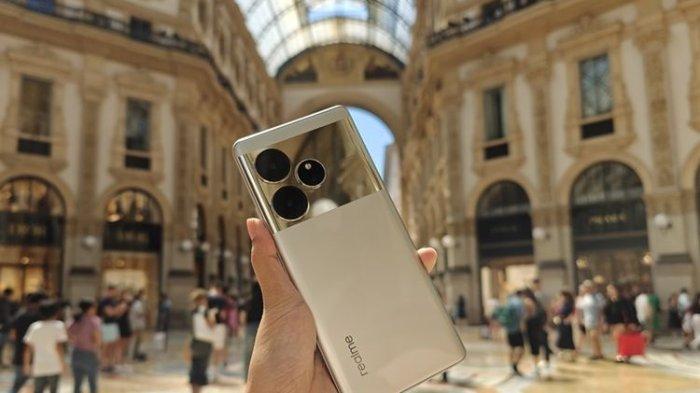 Realme GT 6