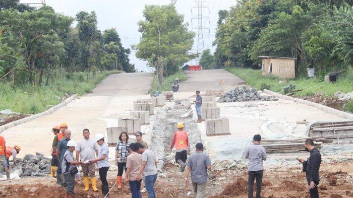 Pemerintah Kota (Pemkot) Bogor melalui Dinas Pekerjaan Umum dan Penataan Ruang (PUPR) kembali melanjutkan pembangunan jalan Regional Ring Road (R3), yang menghubungkan wilayah Kecamatan Bogor Utara dan wilayah Kecamatan Bogor Timur, Kota Bogor.