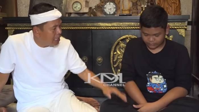 Viral di media sosial, seorang bocah SMP di Cileunyi, Bandung, urus kematian ayahnya sendiri