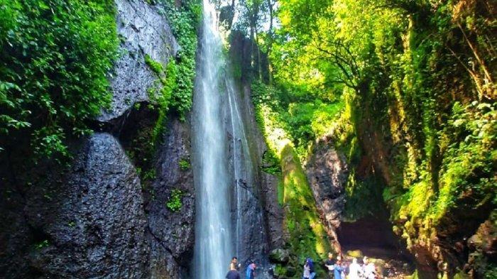 Rekomendasi tempat wisata curug di Bogor yang masih menyimpan keindahan alami. salah satunya Curug Nangka.