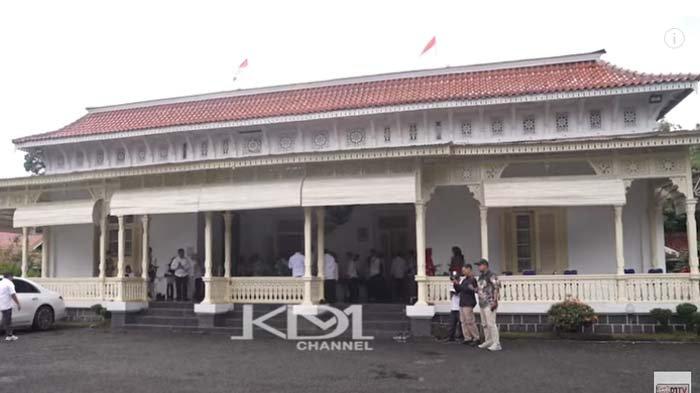 KANTOR TUA - Gubernur Jawa Barat terpilih periode 2025 - 2029 Dedi Mulyadi (Demul) bergidik atau merasa ngeri ketika melihat kondisi bakal kantornya di Purwakarta yang sudah ada sejak zaman kolonial Belanda.