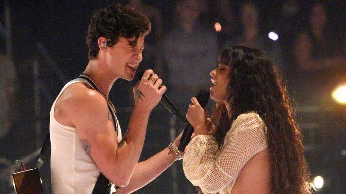 Shawn Mendes Dan Camila Cabello Akhirnya Beri Kode Soal Kedekatannya 