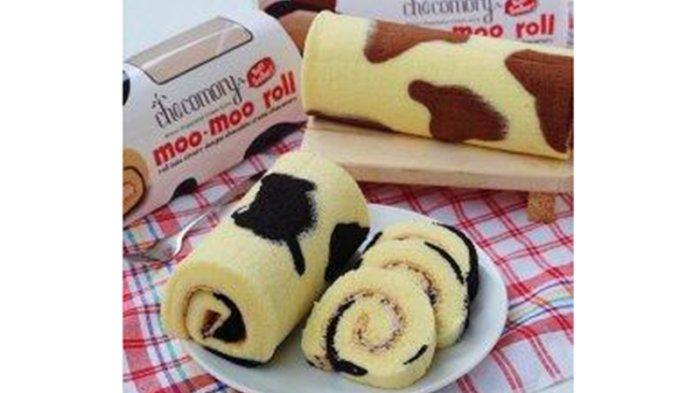 Bolu gulung lembut di Chocomory, Moo-moo roll menjadi oleh-oleh andalan pecinta kuliner Bogor.