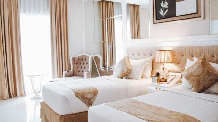 Grand Savero Hotel, merupakan hotel di Bogor yang memiliki rooftop berupa taman untuk menikmati keindahan malam tahun baru.