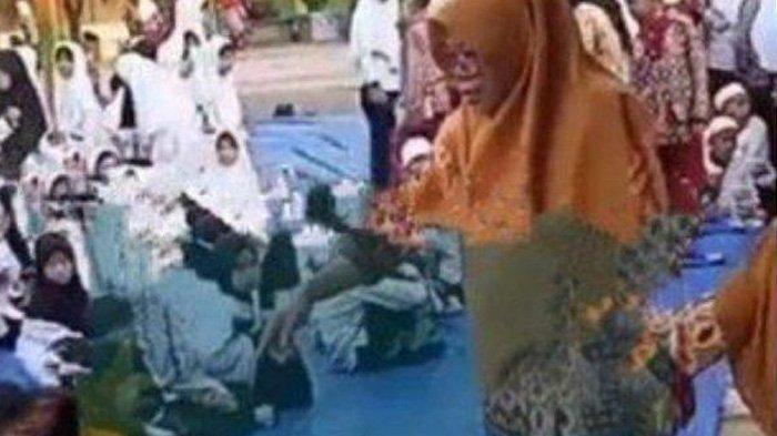 Sosok Guru Viral yang Paksa Muridnya Berinfaq, Para Siswa Malu Gara ...