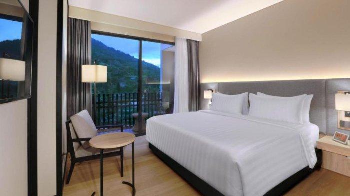 Grand Aston Puncak, hotel di Bogor dengan pemandangan alam di setiap sudut ruangannya dilengkapi interior yang modern serta infinity pool air hangat yang sangat berguna untuk pengunjung.