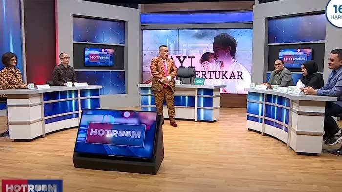Hotman Paris skakmat direktur RS Sentosa soal kasus bayi tertukar yang terjadi di Bogor. Hotman pun syok mendengar tawaran ganti rugi dari pihak rumah sakit ke dua ibu korban bayi tertukar