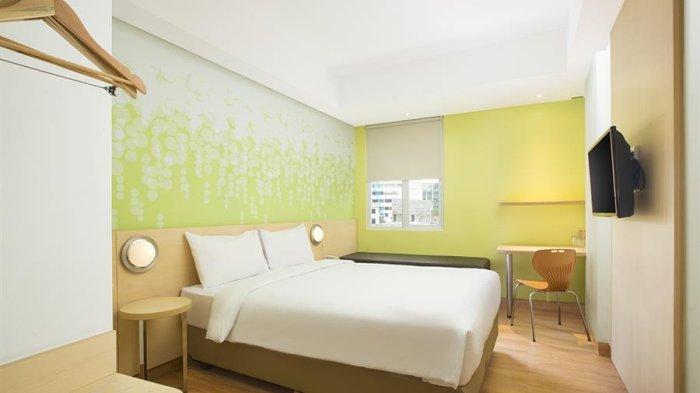 Double room dari Zest Hotel Bogor, akses hotel di Bogor yang mudah dijangkau dan dekat dengan fasilitas umum.