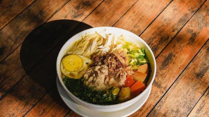 Rekomendasi tempat kuliner di Bogor yang murah meriah, salah satunya Kedai Soto Ibu Rahayu