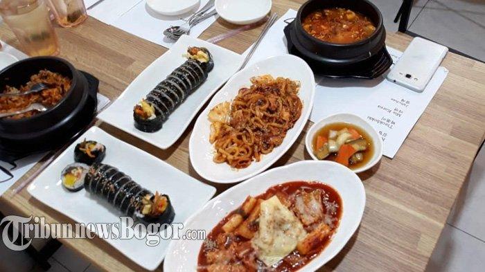 Kini Korea Bistro, tempat kuliner Bogor yang menyajikan beraneka ragam menu khas Korea.  