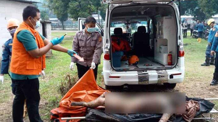 Penemuan mayat identitas tanpa alat kelamin gegerkan warga Parakan Kembang, Desa Pasir Jambu, Kecamatan Sukaraja Kabupaten Bogor