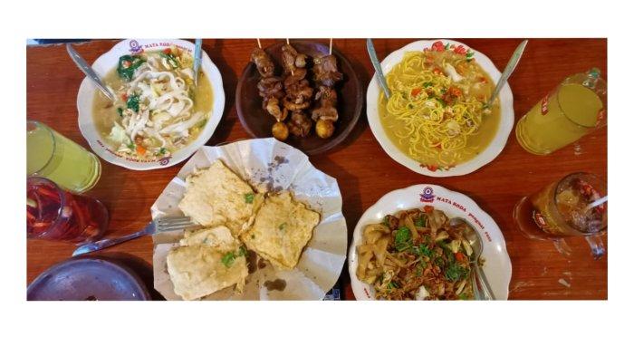 Malam harimu akan terasa hangat dengan kuliner Bogor yang satu ini, Mi Jowo Pak Dirjo jadi tempat yang harus kamu kunjungi.