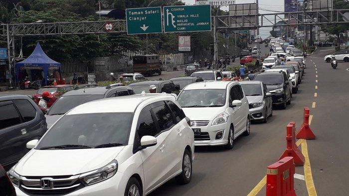Arus Balik Nataru Padat, Polisi Siapkan Jalur Satu Arah di Puncak Bogor