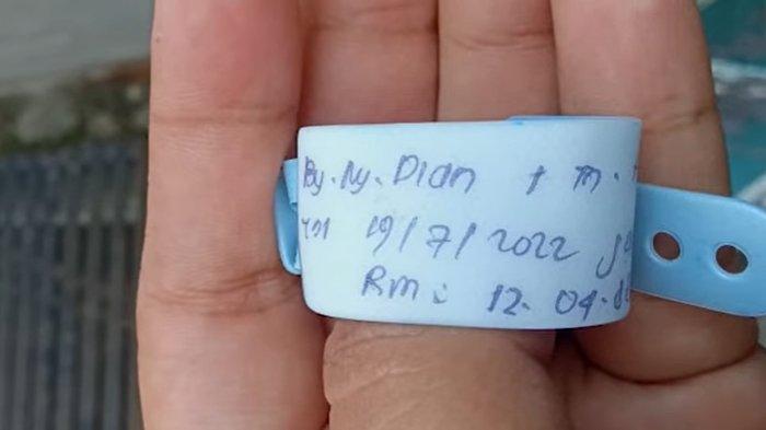 penampakan gelang biang kerok bayi tertukar di Bogor