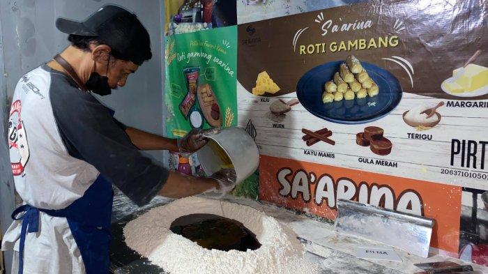 UMKM BOGOR - Roti Gambang Sa’arina berada di Gang Babakan Sirna, Tegallega, Bogor Tengah, usaha ini mempertahankan tradisi pembuatan roti gambang khas Bogor.