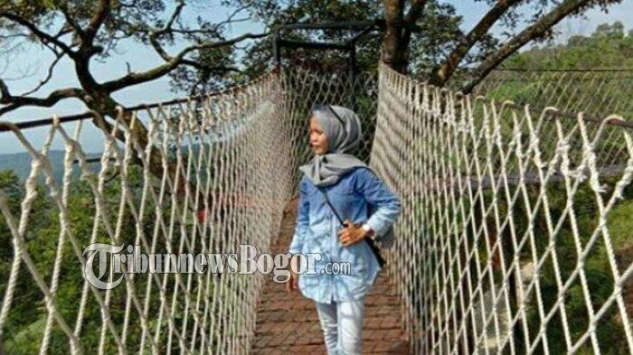 Spot instagramable di Bukit Halimun Salak. Rekomendasi tempat wisata murah yang menawarkan keindahan eksotis di Bogor.