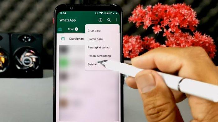 Simak lima cara supaya WhatsApp tidak bisa dihubungi orang lain tanpa perlu memblokir akunnya. Ternyata ada lima cara mudah.
