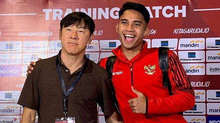 Nasib Shin Tae-yong sebagai pelatih Timnas Indonesia diumumkan hari ini oleh Erick Thohir. Postingan Jeje sang penerjemah hingga Marselino disorot.