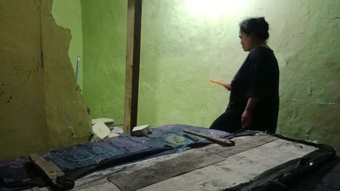 Kontrakan Ruminah (75) yang menjadi titik ledakan tabung gas LPG 3 Kg di Desa Leuwimalang, Kecamatan Cisarua, Kabupaten Bogor, Minggu (3/3/2024).