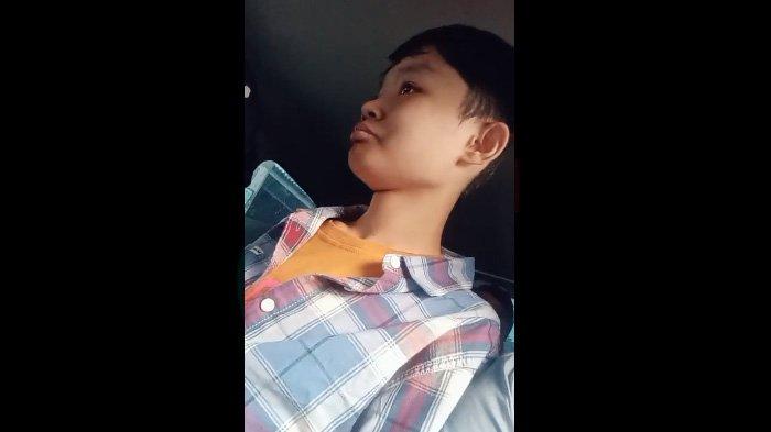 Raut wajah murung Sha Wang jelang terbang dan pulang ke Taiwan ditemani Siti TKI, Kamis (6/7/2023)