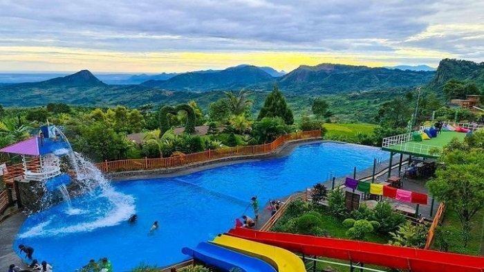 Rekomendasi tempat wisata dengan waterpark yang indaj salah satunya Villa Khayangan di Puncak 2, Desa Wargajaya, Kecamatan Sukamakur, Kabupaten Bogor