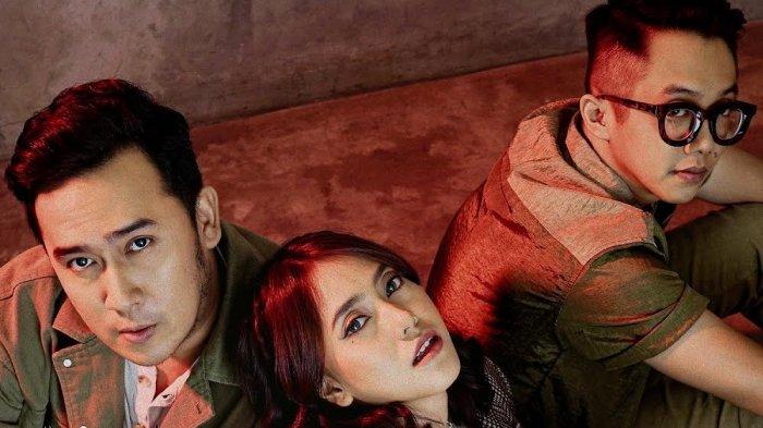 Alessa, band pop asal Majalengka: Elton, Putri dan Andri