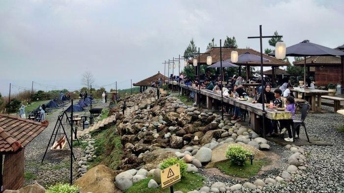 Arunika Eatery plus Satwa Land