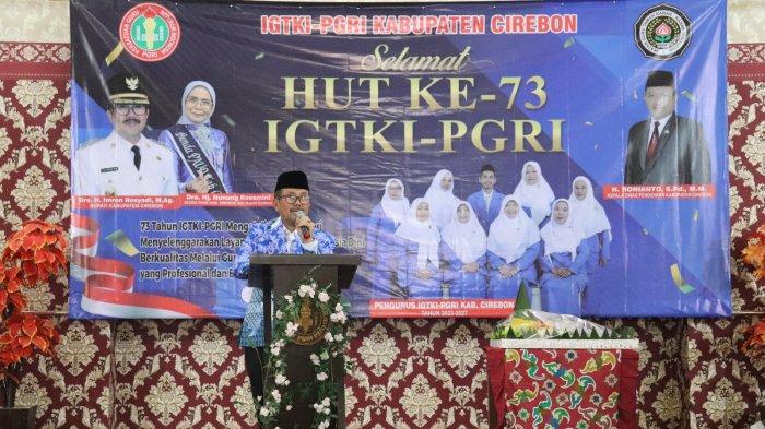 Bupati-Cirebon-Imron-Rosyadi-saat-menyampaikan-sambutan-dalam-peringatann.jpg