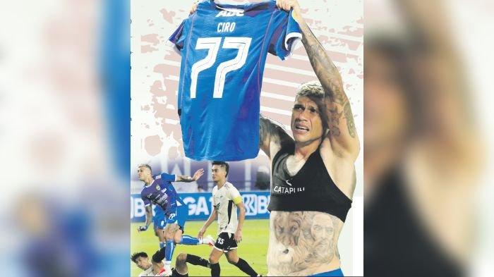SELEBRASI CIRO ALVES - Momen pemain Persib Bandung Ciro Alves menjebol gawang PSM Makassar, Sabtu (2/2/2025) malam. Ia kemudian melakukan selebrasi yang berbuah kartu kuning.