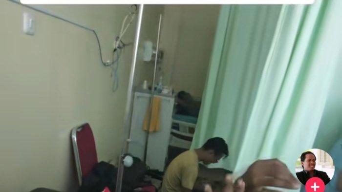 Ranujaya (Ranu), seorang pemuda asal Desa Jagapura Lor, Kecamatan Gegesik, Kabupaten Cirebon saat tengah terbaring lemah di RSD Gunung Jati Kota Cirebon akibat tergigit ular berbisa. 