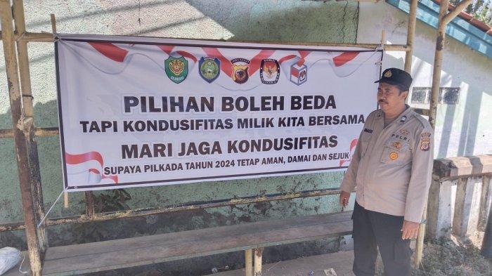Imbauan polisi soal tetap menjaga kondusifitas walau berbeda pilihan di wilayah Kecamatan Pasekan, Indramayu