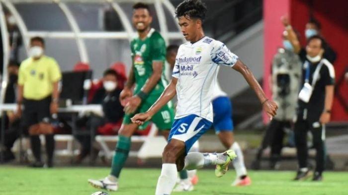 Kakang Rudianto saat membela Persib Bandung.