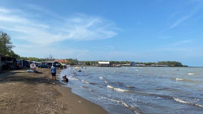 Kondisi Pantai Karangsong Indramayu, Minggu (6/10/2024)