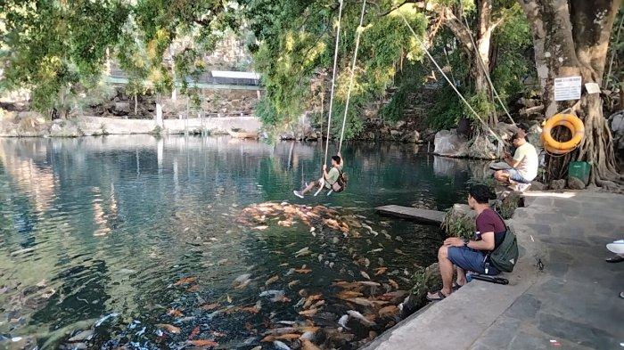 Objek wisata Talaga Biru Cicerem