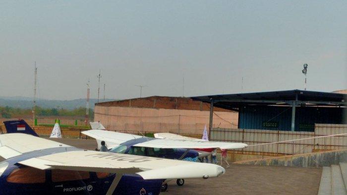 Cerita Warga Asyiknya Naik Pesawat Gratis dari Bandar Udara