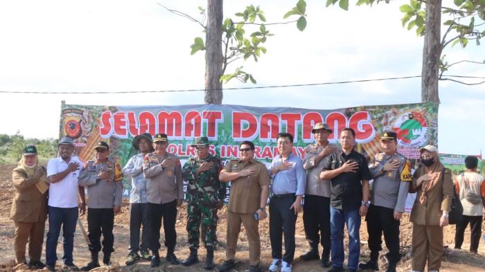TANAM JAGUNG - Polres Indramayu Polda Jabar tanam jagung tahap ketigavvwq