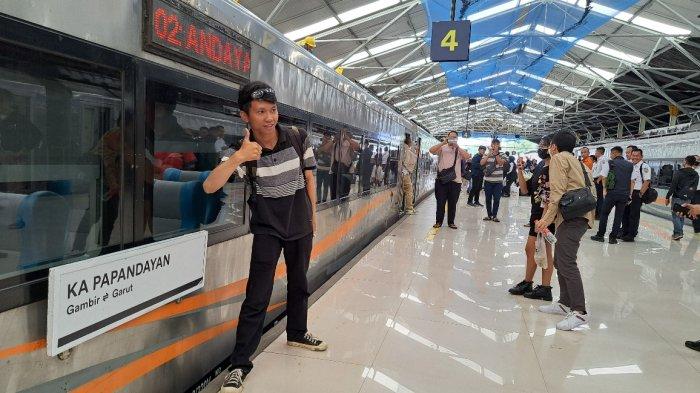 Tiga rangkaian kereta api baru mulai beroperasi pada Rabu (24/1/2024)