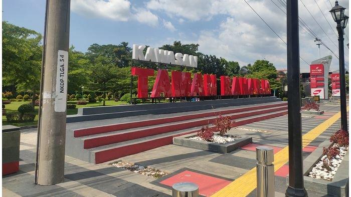 Kawasan Taman Raharja di Majalengka, Sabtu 17 April 2021.
 
