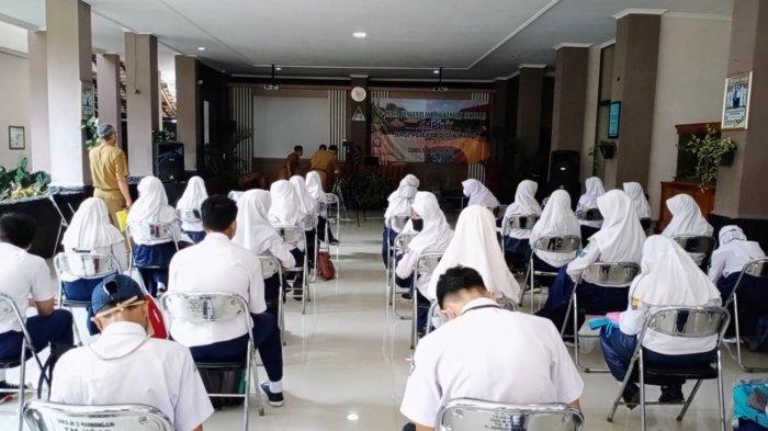 Suasana kegiatan MPLS di SMA Negeri 3 Kuningan tahun ajaran 2020/2021