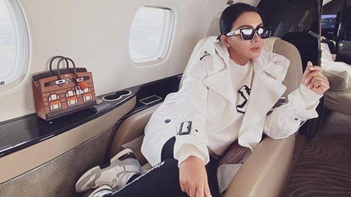 Syahrini membuka lowongan pekerjaan bagi lulusan SMA